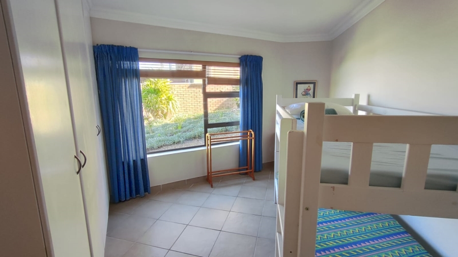 6 Bedroom Property for Sale in Stilbaai Wes Western Cape